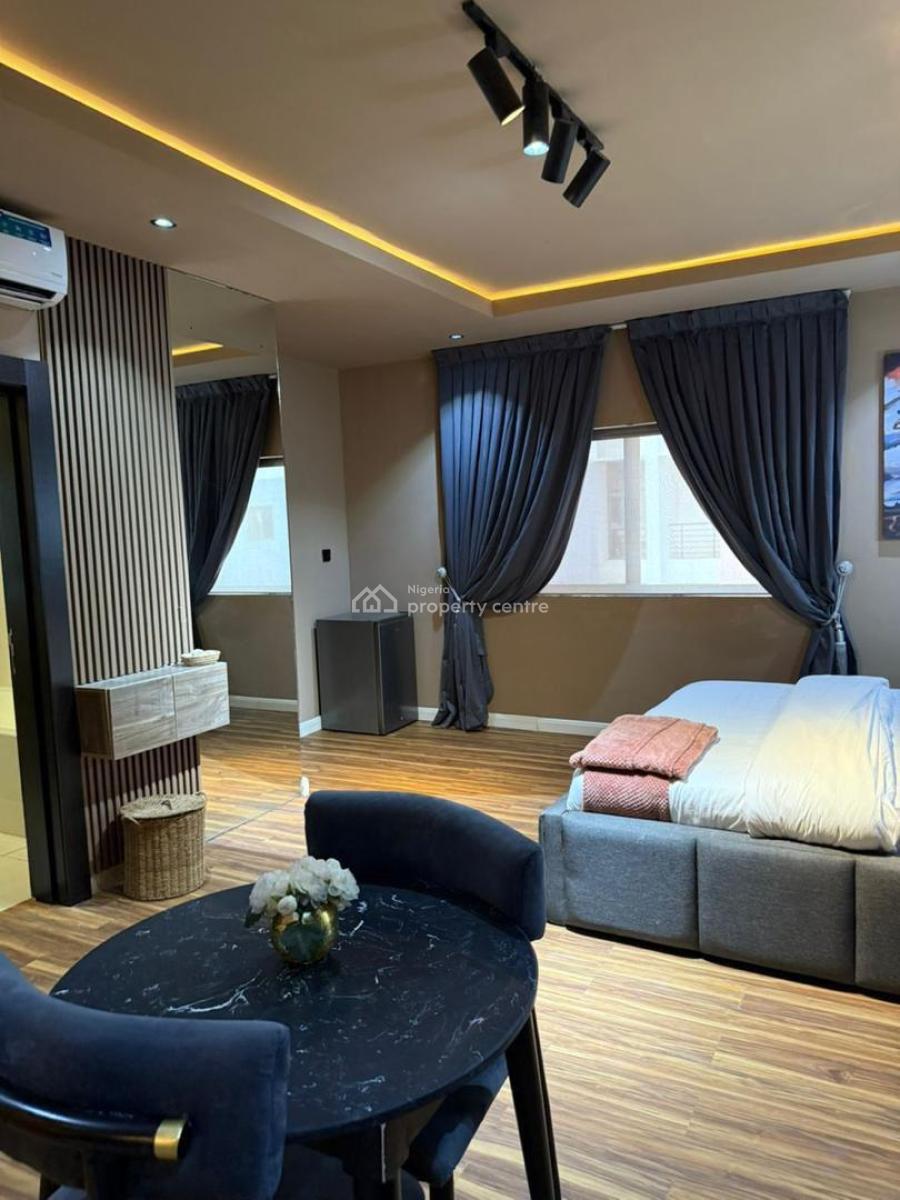 Luxury & Spacious Studio Close to The Beach with Pool and Gym, Ikate, Ikate, Lekki, Lagos, Flat / Apartment Short Let