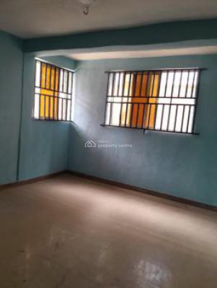 Block of 4 Flats, Off Bolaji Amugbo, Off Pedro,, Palmgrove, Shomolu, Lagos, Block of Flats for Sale