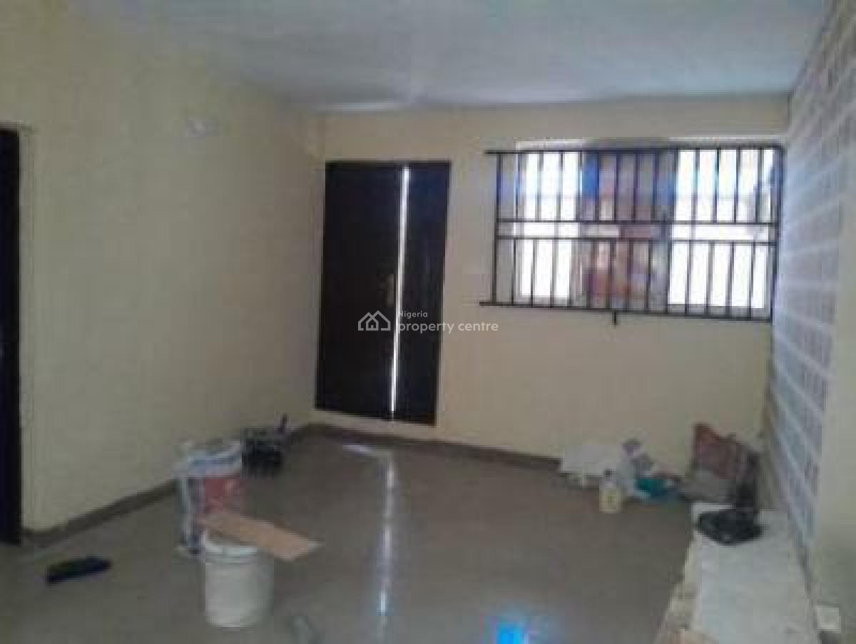 Block of 4 Flats, Off Bolaji Amugbo, Off Pedro,, Palmgrove, Shomolu, Lagos, Block of Flats for Sale