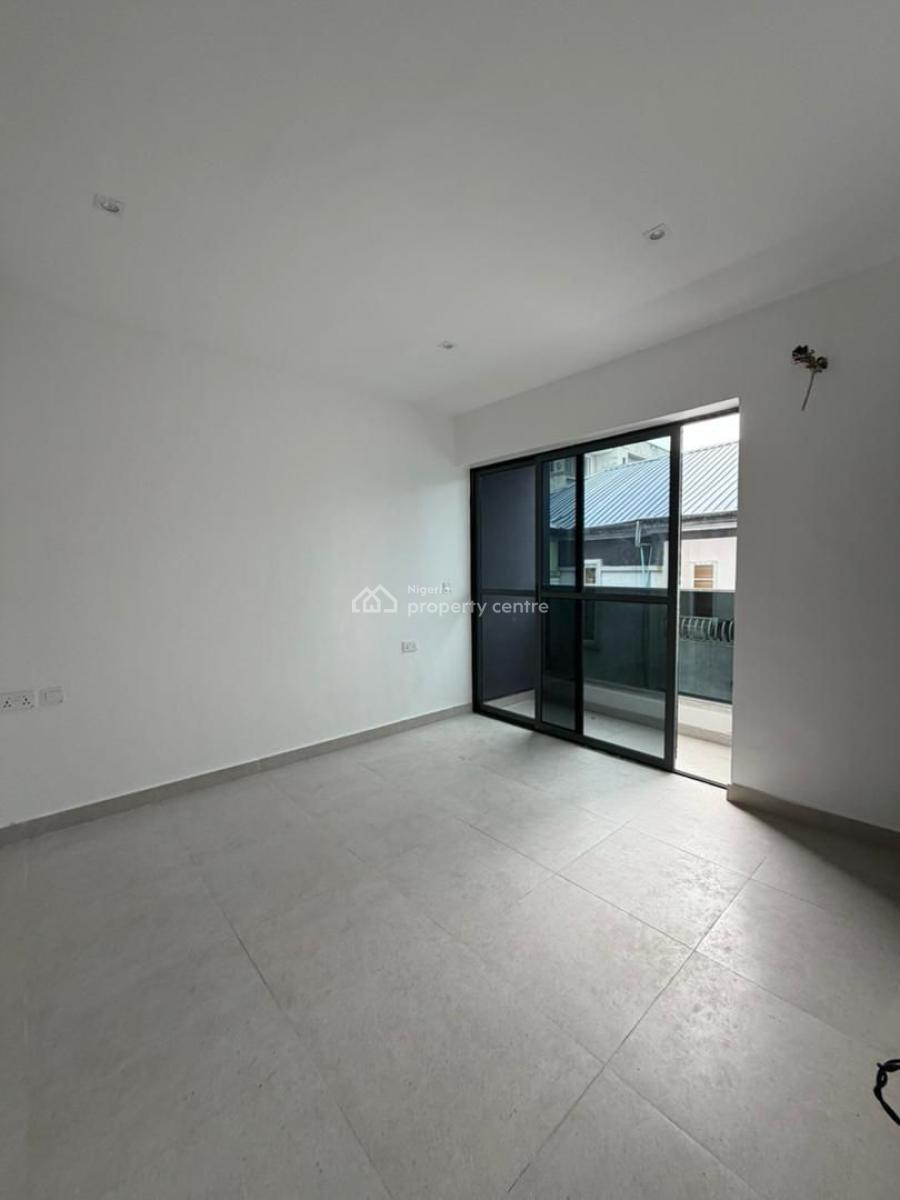 Spacious 3 Bedroom Apartment, Ikate, Lekki, Lagos, Flat / Apartment for Sale