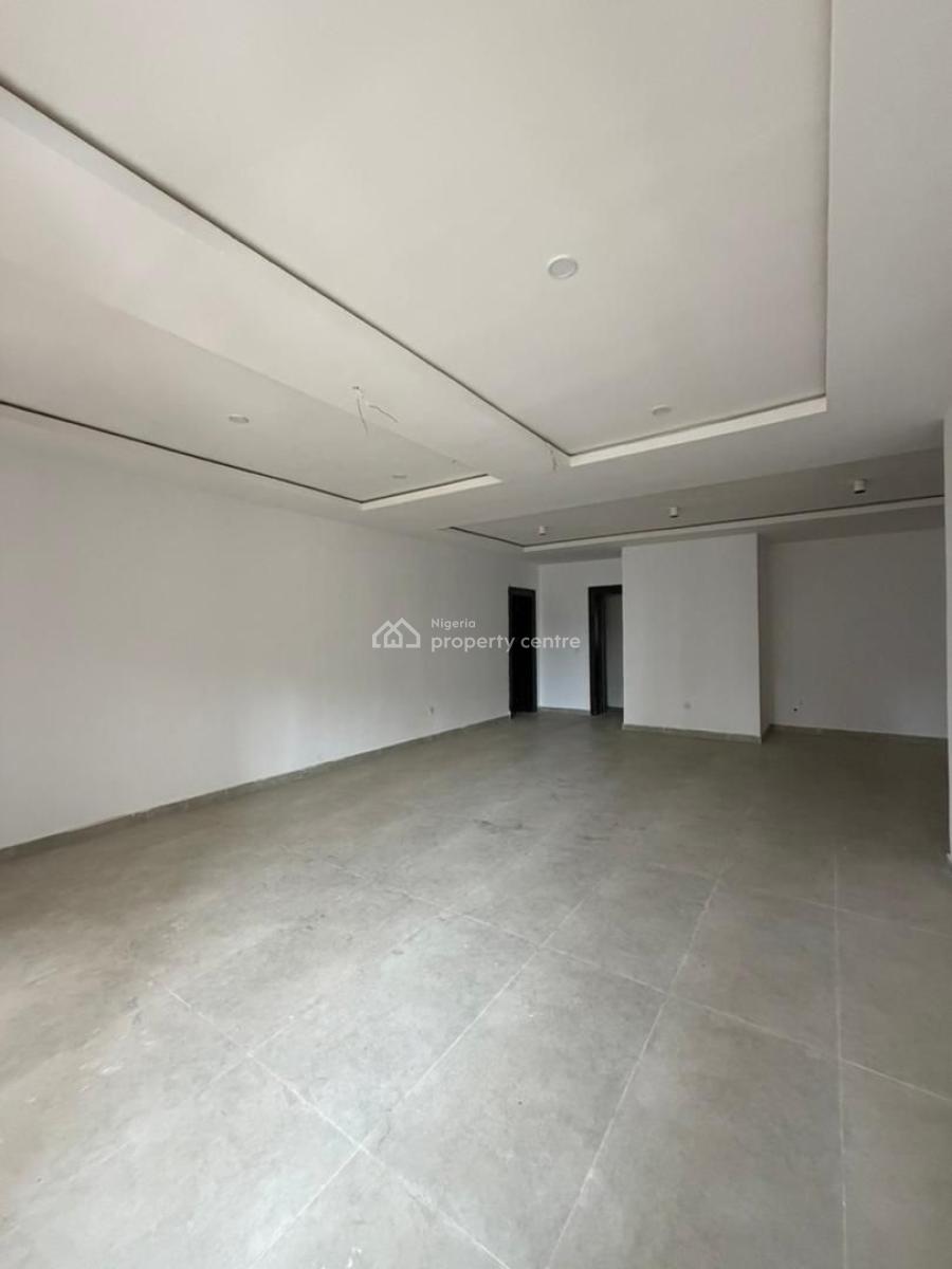 Spacious 4 Bedroom Apartment with Bq, Off Freedomway, Lekki, Lagos, Flat / Apartment for Sale
