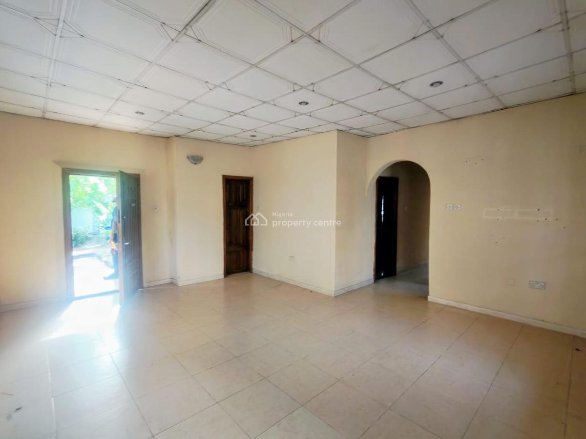 a Spacious Mini Flat, Lekki Phase 1, Lekki, Lagos, Mini Flat (room and Parlour) for Rent