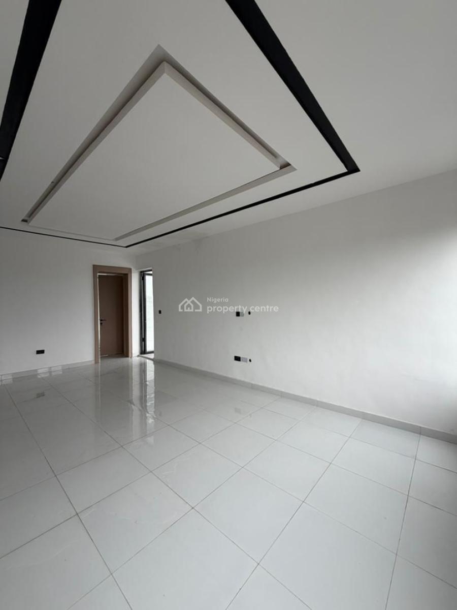 Spacious 3 Bedroom Penthouse with Bq, Off Freedomway, Lekki, Lagos, Flat / Apartment for Sale