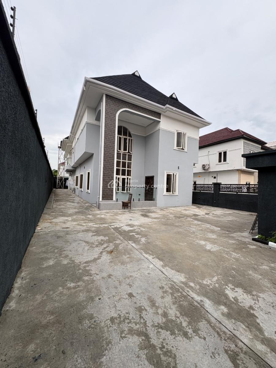 Newly Renovated Massive 5 Bedroom Detached Duplex with 2 Room Bq, Lekki Phase 1, Lekki, Lagos, Detached Duplex for Rent