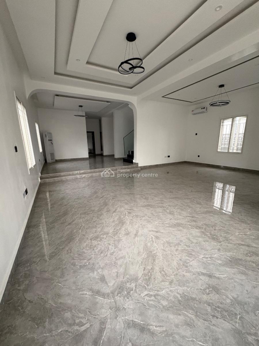 Newly Renovated Massive 5 Bedroom Detached Duplex with 2 Room Bq, Lekki Phase 1, Lekki, Lagos, Detached Duplex for Rent