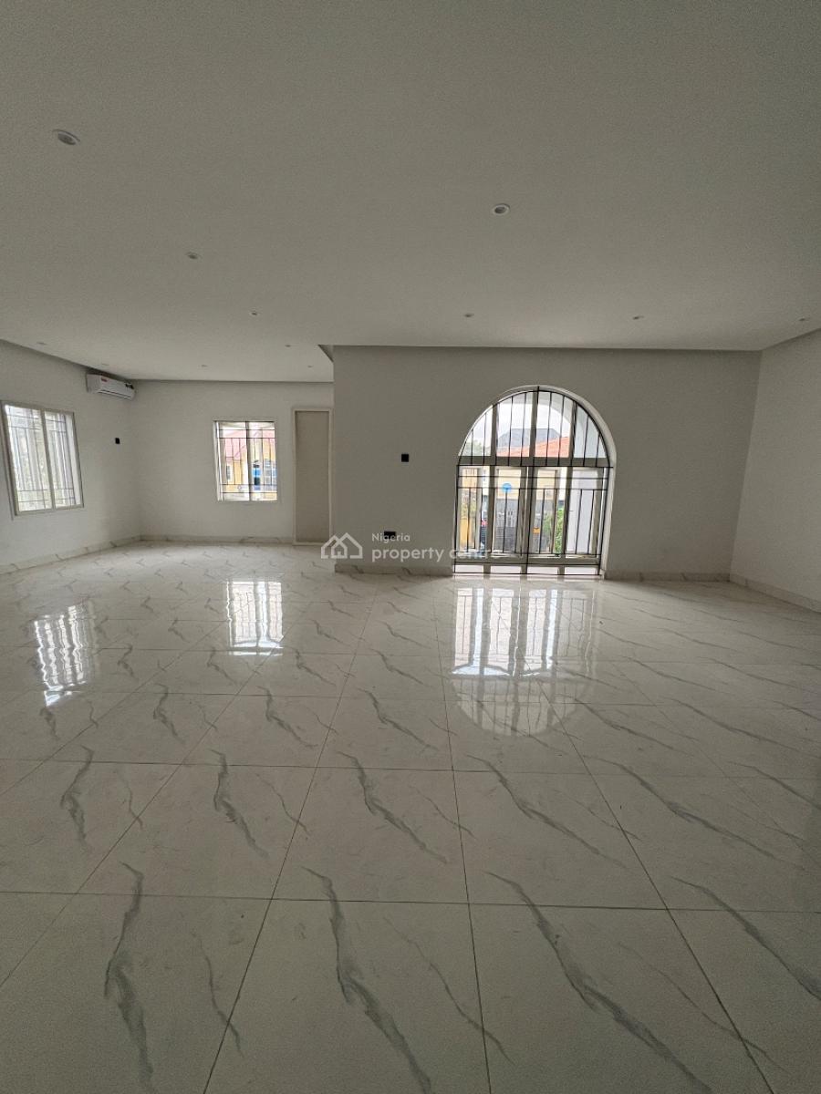 Newly Renovated Massive 5 Bedroom Detached Duplex with 2 Room Bq, Lekki Phase 1, Lekki, Lagos, Detached Duplex for Rent
