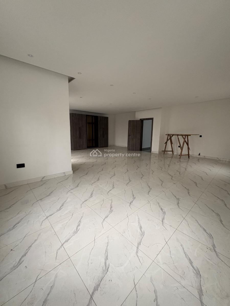 Newly Renovated Massive 5 Bedroom Detached Duplex with 2 Room Bq, Lekki Phase 1, Lekki, Lagos, Detached Duplex for Rent
