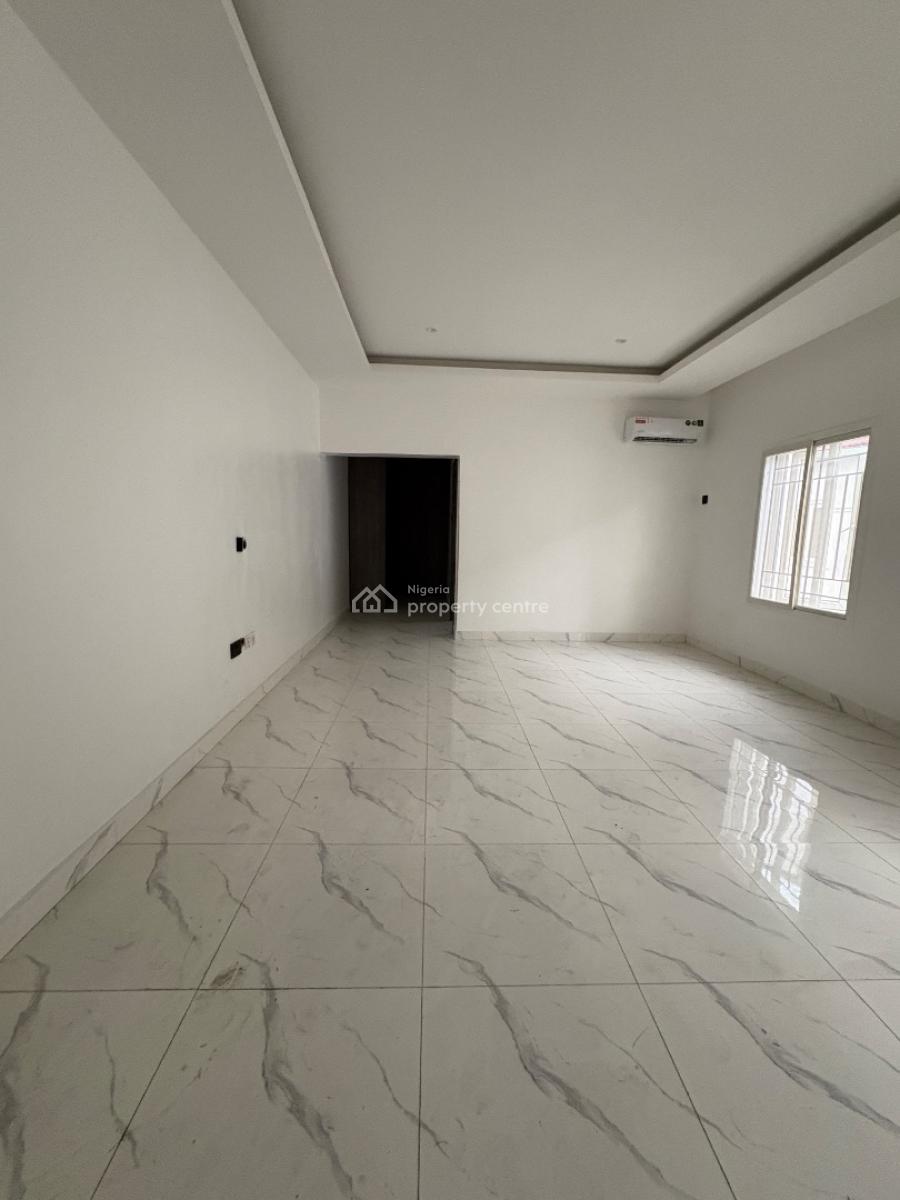 Newly Renovated Massive 5 Bedroom Detached Duplex with 2 Room Bq, Lekki Phase 1, Lekki, Lagos, Detached Duplex for Rent