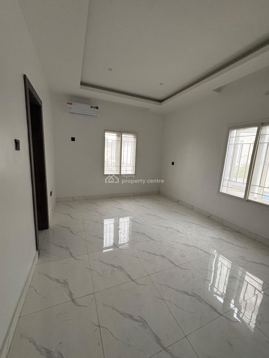 Newly Renovated Massive 5 Bedroom Detached Duplex with 2 Room Bq, Lekki Phase 1, Lekki, Lagos, Detached Duplex for Rent