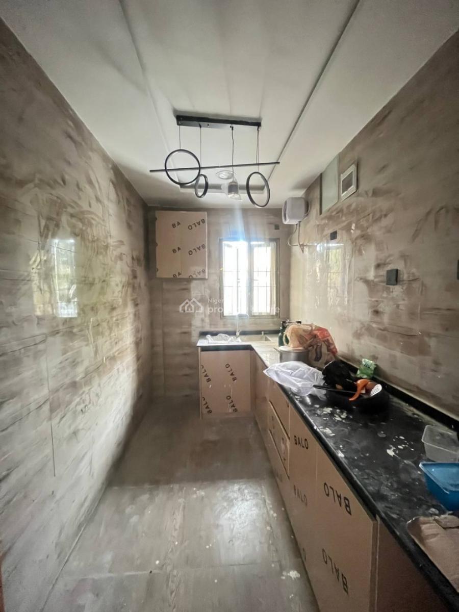 2 Bedroom Apartment, Lekki Phase 1, Lekki, Lagos, Flat / Apartment for Rent