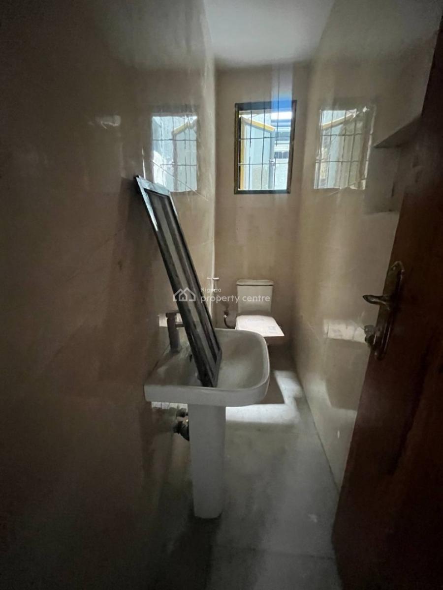 2 Bedroom Apartment, Lekki Phase 1, Lekki, Lagos, Flat / Apartment for Rent