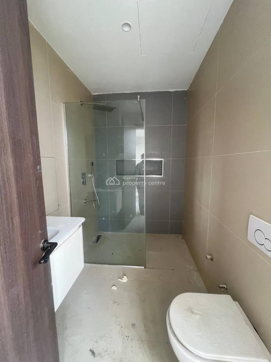 2 Bedroom Apartment, Lekki Phase 1, Lekki, Lagos, Flat / Apartment for Sale