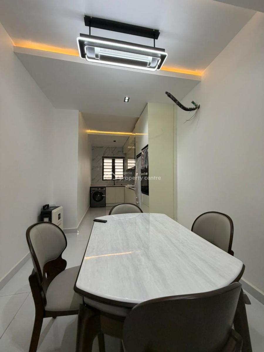 Fully Furnished 2 Bedroom Apartment, Off Freedomway, Lekki, Lagos, Flat / Apartment for Sale