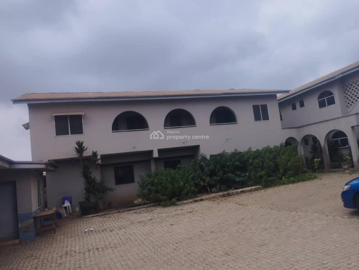 22 Room Hostel, Agbowo;  Behind Agbowo Shopping Complex, Ibadan North, Oyo, Detached Duplex for Sale