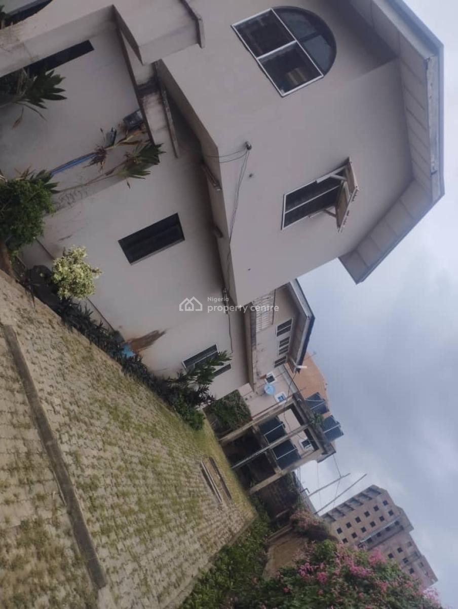 22 Room Hostel, Agbowo;  Behind Agbowo Shopping Complex, Ibadan North, Oyo, Detached Duplex for Sale