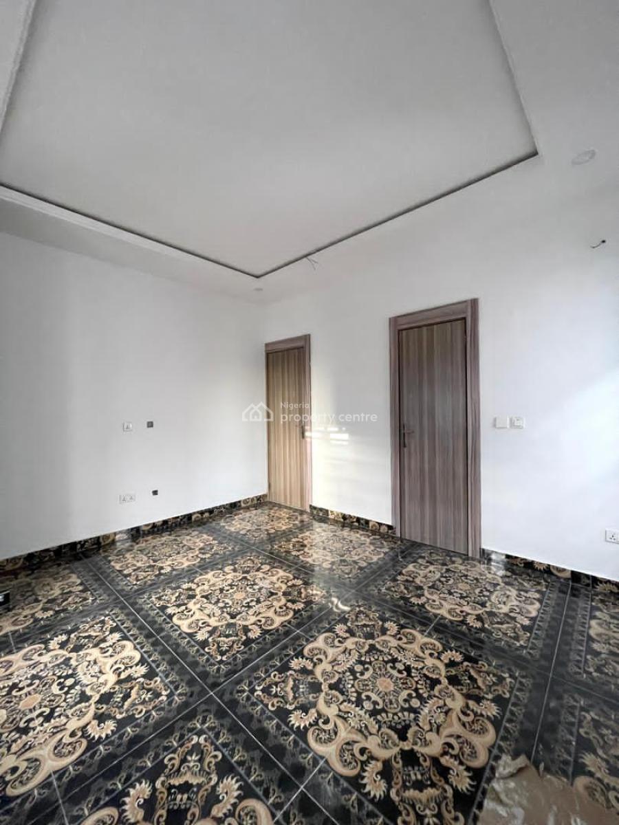 Now Available, Mobil Road Ilaje Ajah, Ilaje, Ajah, Lagos, Flat / Apartment for Rent