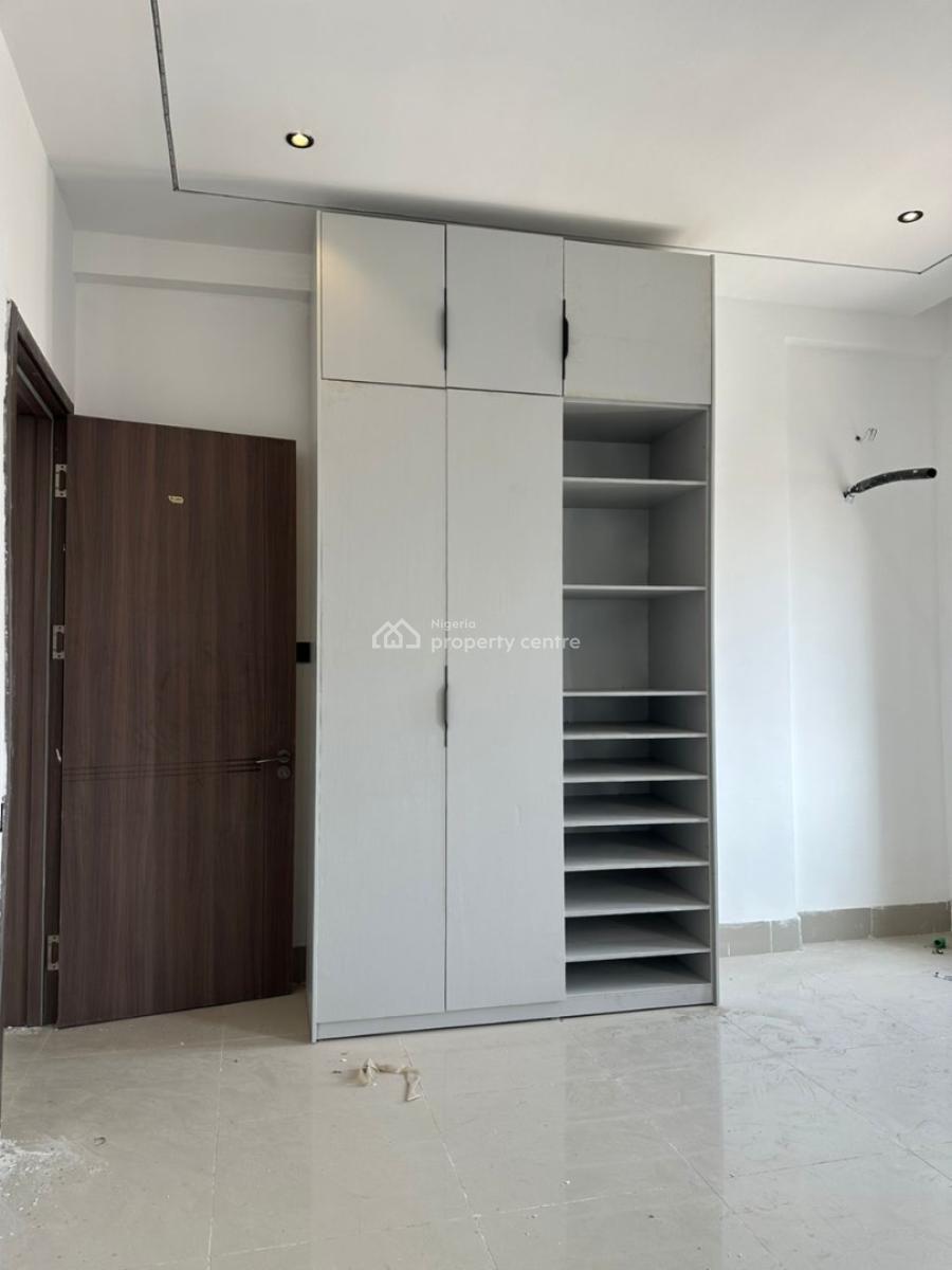 Spacious 2 Bedroom Apartment with Elevator and Pool, Ikate Elegushi, Lekki, Lagos, Flat / Apartment for Sale