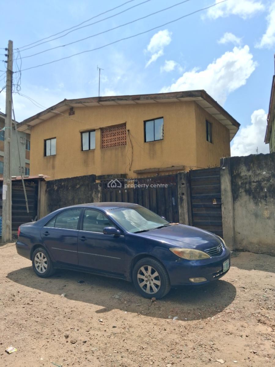 4 Bedrooms Duplex, Okosun Street Off Afromedia Road, Ojo, Ojo, Lagos, Flat / Apartment for Sale