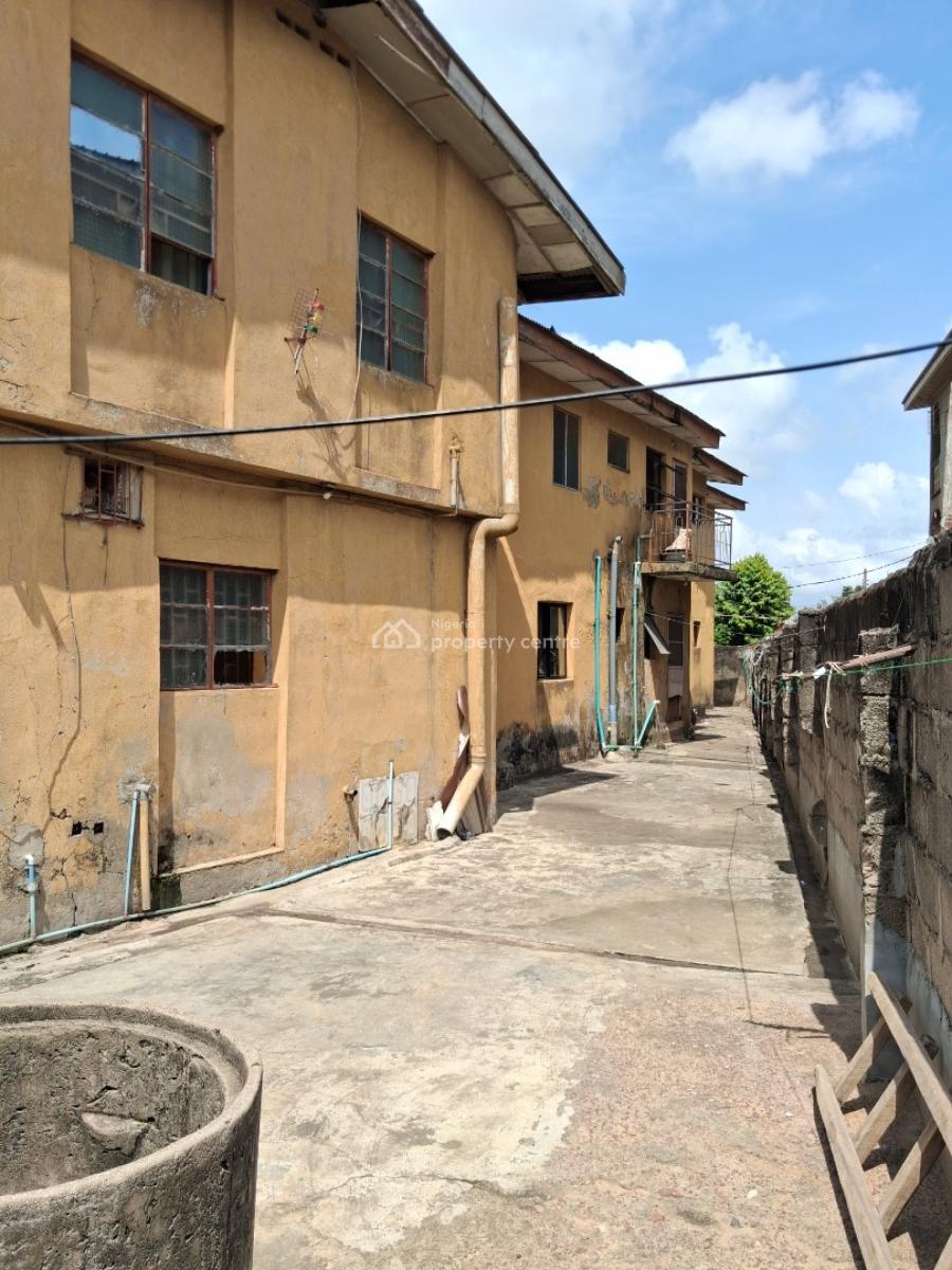 4 Bedrooms Duplex, Okosun Street Off Afromedia Road, Ojo, Ojo, Lagos, Flat / Apartment for Sale