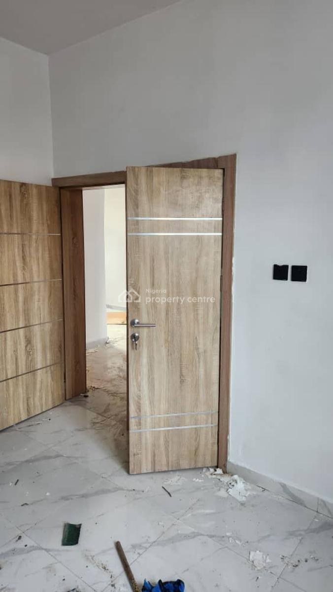 Clean 2 Bedroom Flat, Royal Palmwell Estate, Badore, Ajah, Lagos, Flat / Apartment for Rent
