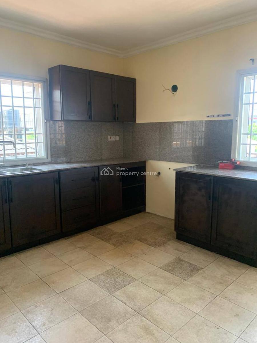 Three Bedroom Apartment, Lekki Right, Lekki, Lagos, Flat / Apartment for Rent