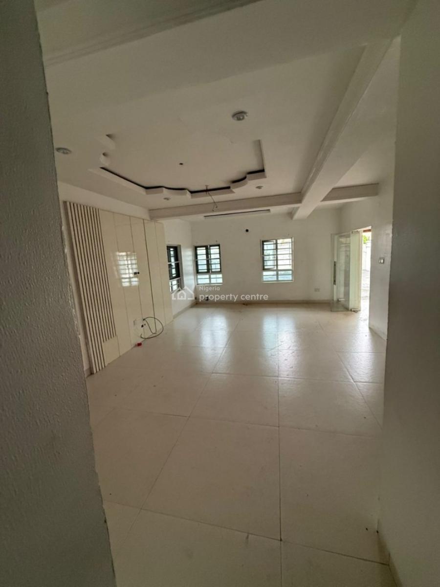 Residential Luxury 5bedroom with Bq Ample Parking Secured Zone, Lekki Phase 1, Lekki, Lagos, Detached Duplex for Rent