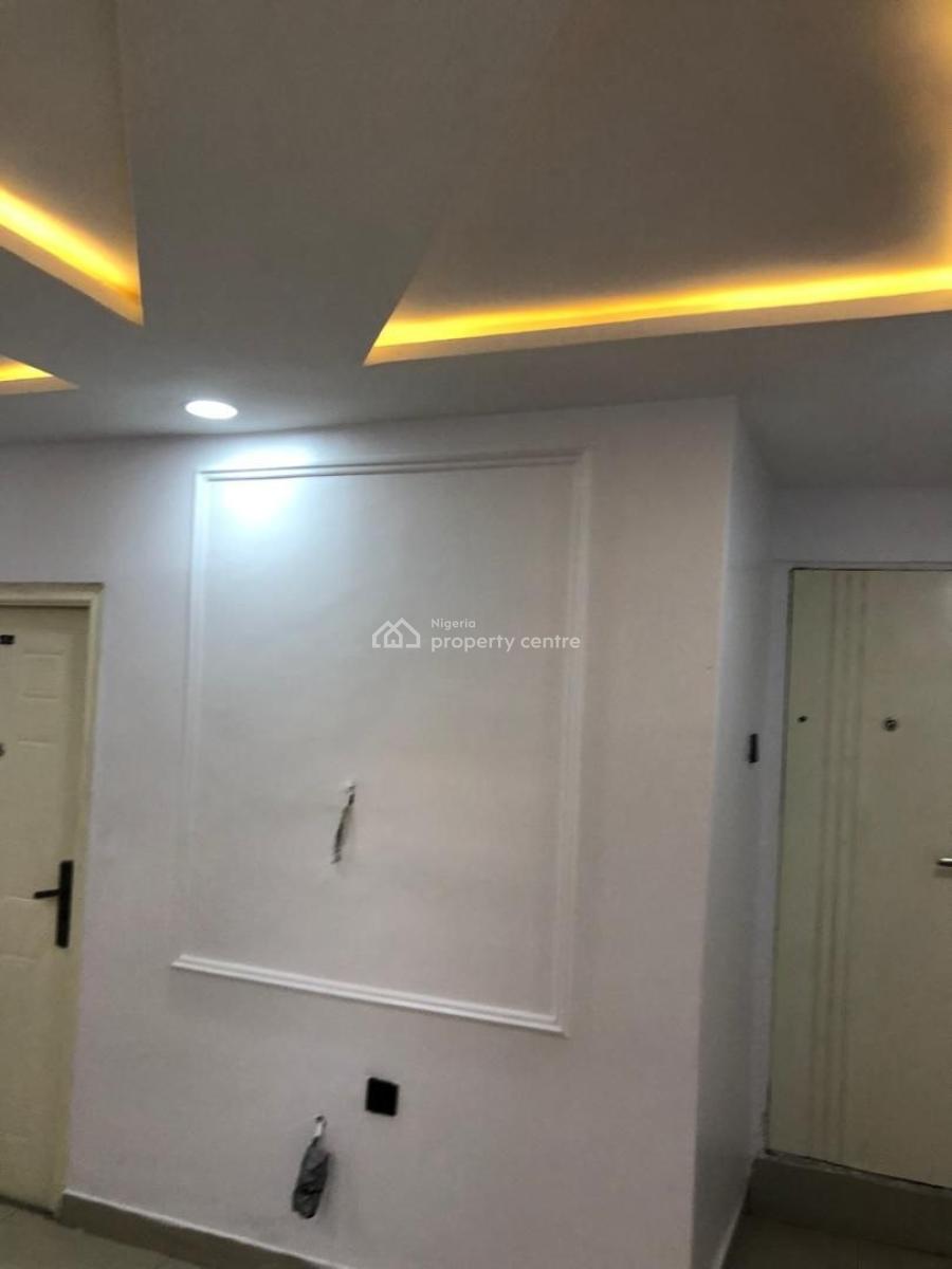 2 Bedroom Apartment, Lekki Phase 1, Lekki, Lagos, Flat / Apartment for Rent