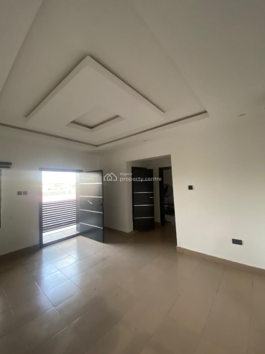 Standard One Bedroom Apartment Upstairs, Rovers Estate Ogombo Ajah, Ajah, Lagos, Flat / Apartment for Rent