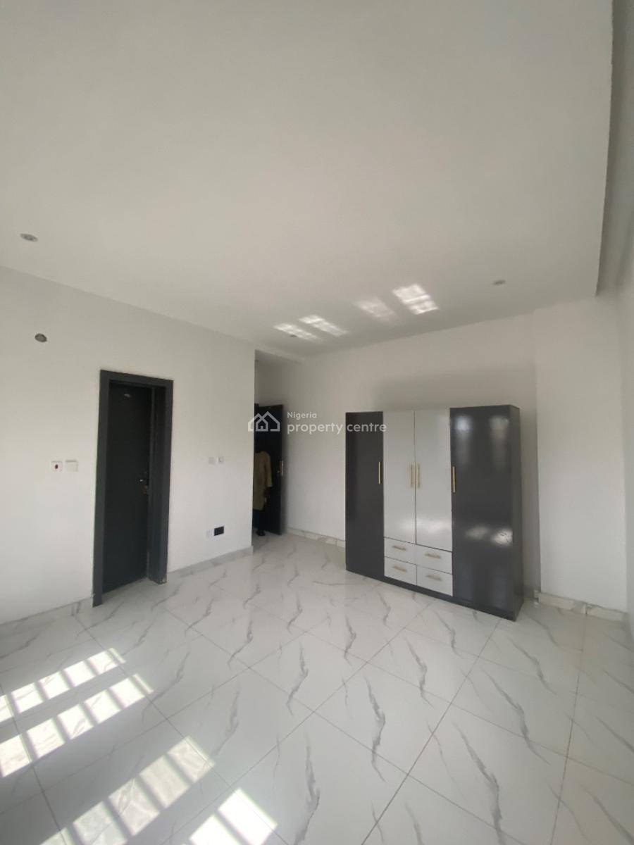 Spacious Two Bedroom Apartment in an Estate with Constant Electricity, Spring Court in an Estate Close to Abraham Adesanya, Ajah, Lagos, Flat / Apartment for Rent