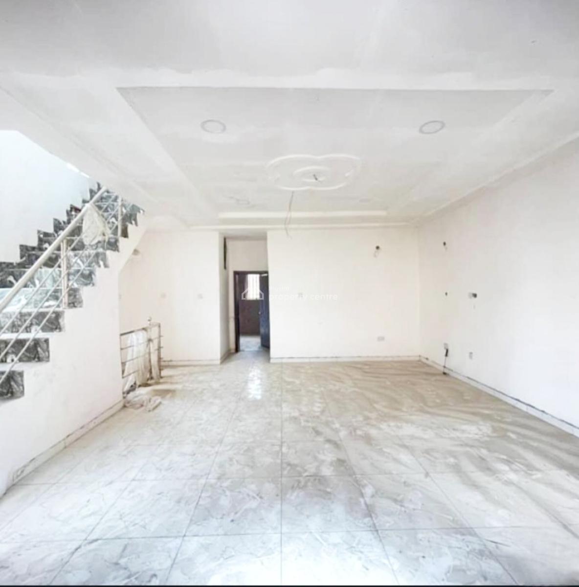 4 Bedroom Terrace Duplex with Bq, Yaba, Lagos, Terraced Duplex for Sale