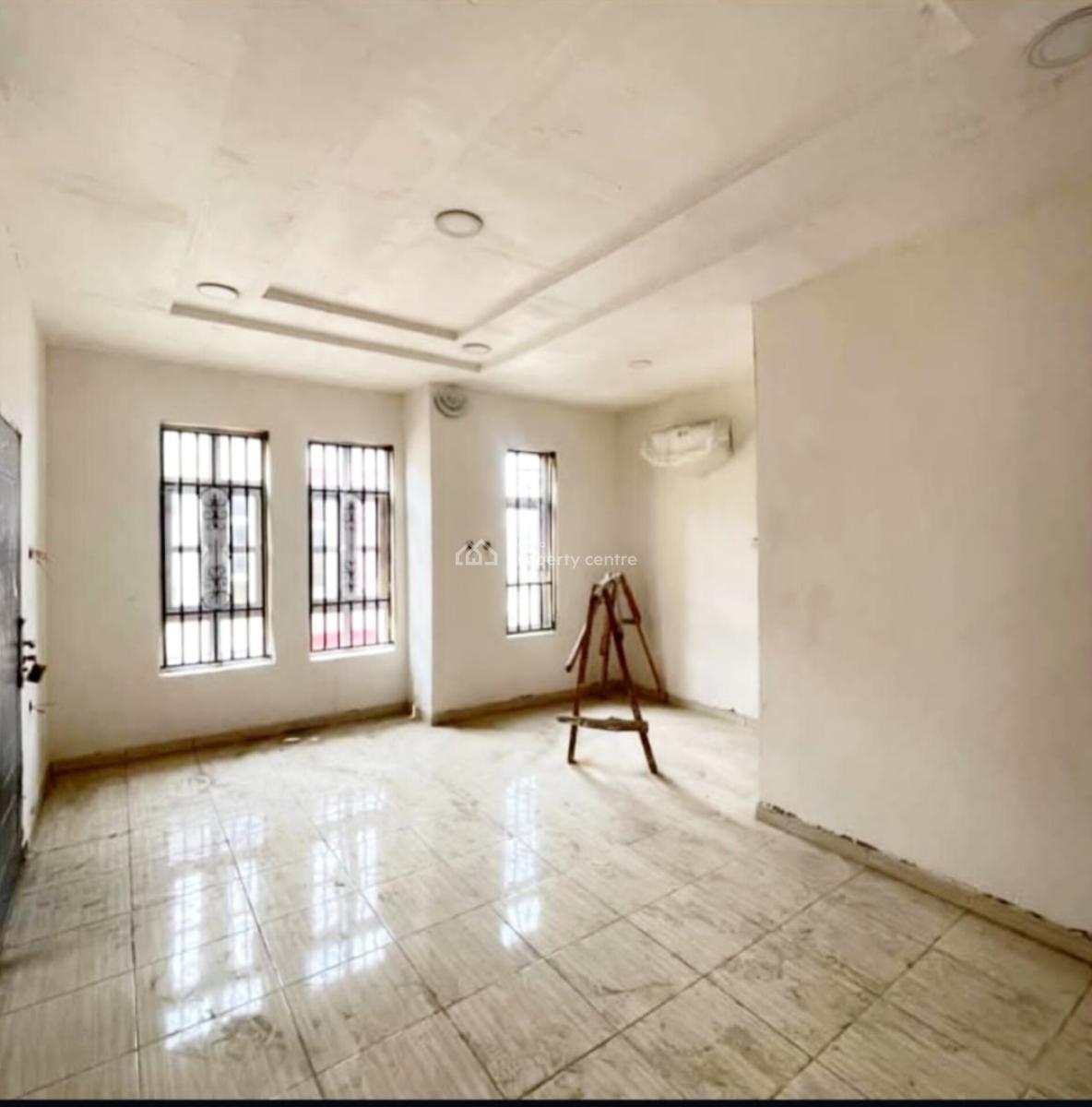 4 Bedroom Terrace Duplex with Bq, Yaba, Lagos, Terraced Duplex for Sale