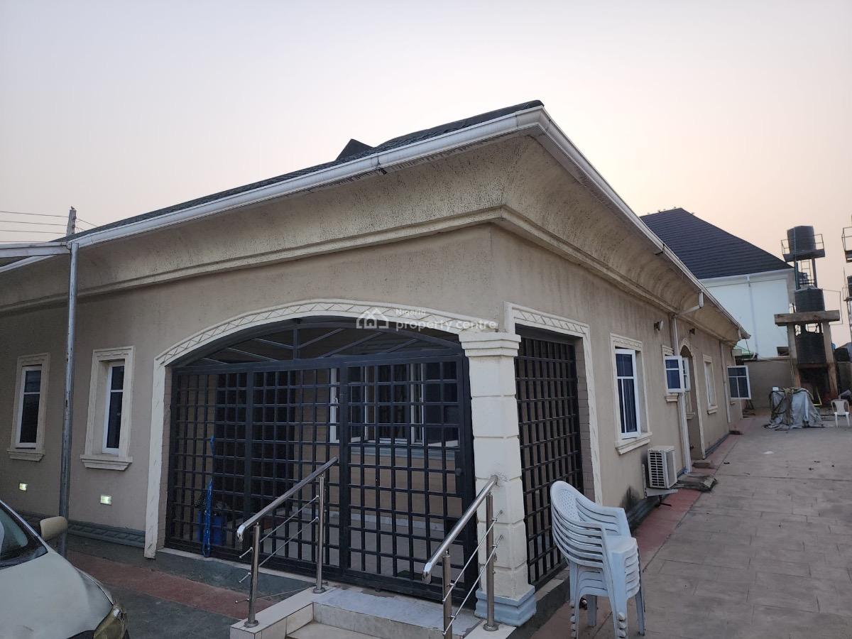 4 Bedroom Bungalow with 2 Bedroom Flat Bq, Glory Estate, Ifako, Gbagada, Lagos, Detached Bungalow for Sale
