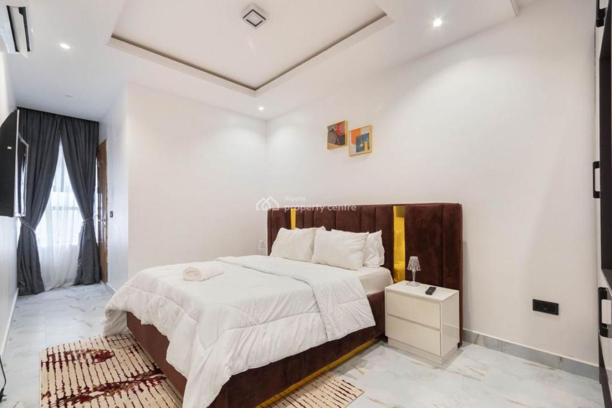 2 Bedroom Pent House Massionette, Lekki Phase 1, Lekki, Lagos, Terraced Duplex for Sale