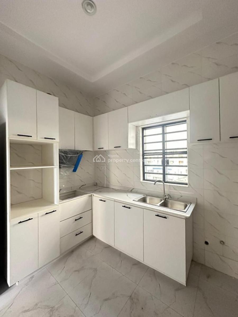 Newly Built 3 Bedroom Apartments, Surulere, Lagos, Flat / Apartment for Sale