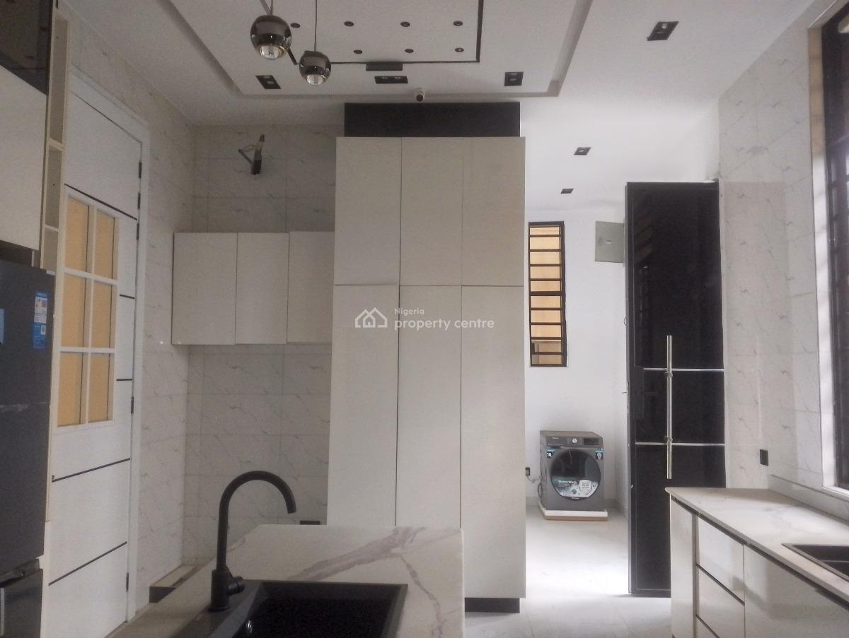 Brand New and Spacious 5 Bedroom Detached Duplex with a Swimming Pool, Off Pinnock Beach Road, Osapa Lekki, Osapa, Lekki, Lagos, Detached Duplex for Sale