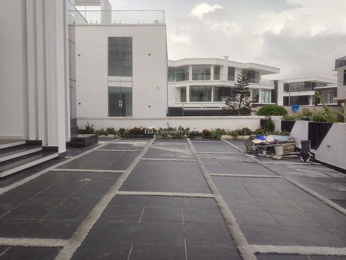 Brand New and Spacious 5 Bedroom Detached Duplex with a Swimming Pool, Off Pinnock Beach Road, Osapa Lekki, Osapa, Lekki, Lagos, Detached Duplex for Sale