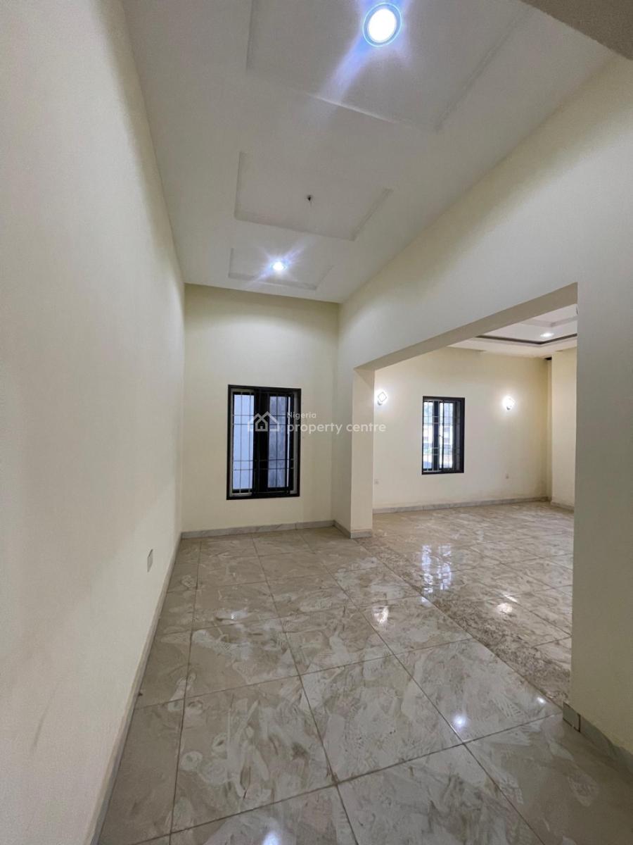 Well Finished 3 Bedrooms Spacious Apartment,bq, Tarred Road, Secured Neighborhood, Katampe, Abuja, Flat / Apartment for Rent