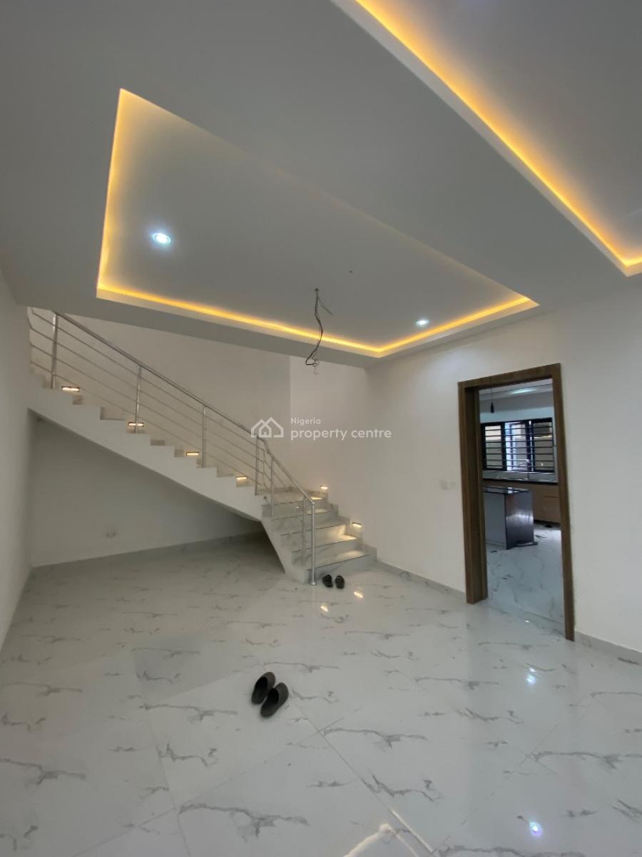 Magnificent 3 Bedroom Duplex, Crest View Estate Close  Abraham Adesanya, Ajah, Lagos, Terraced Duplex for Rent