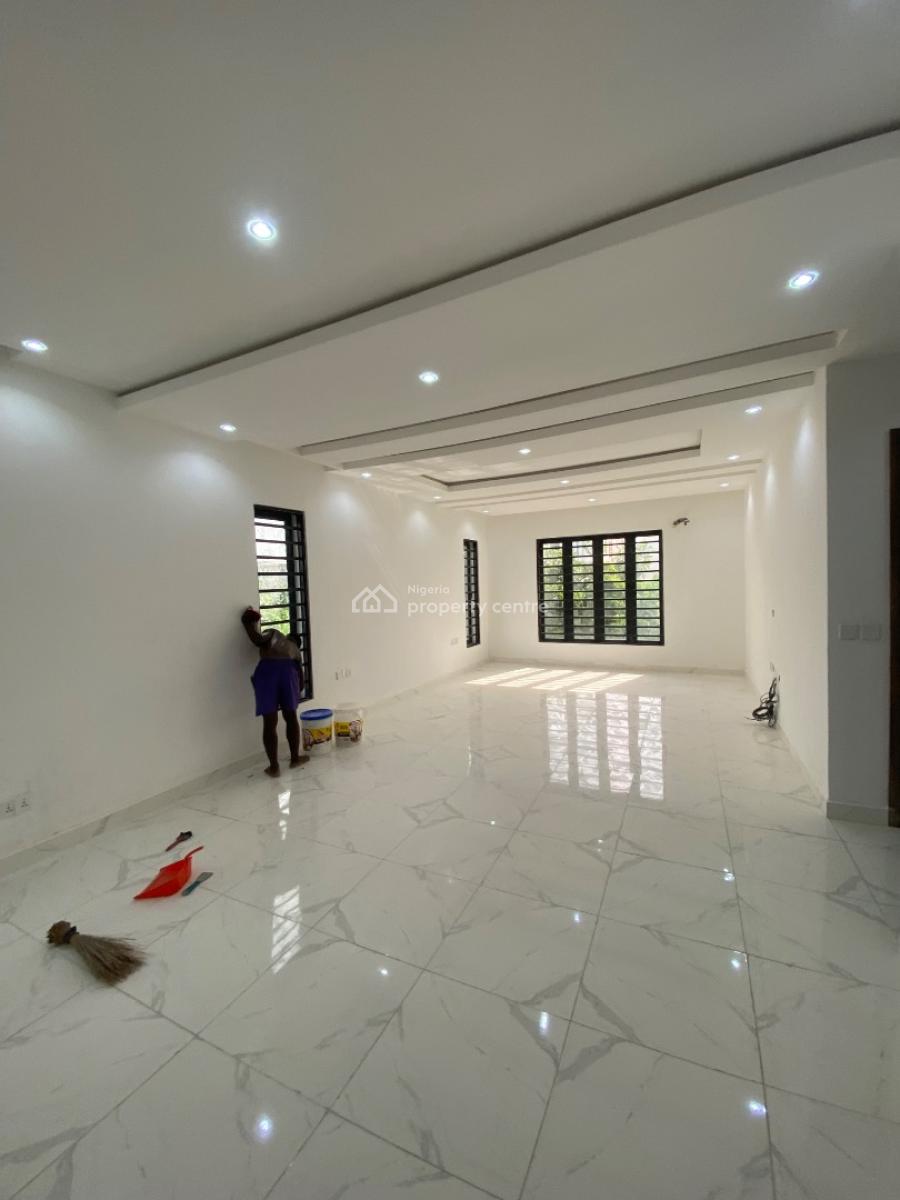 Magnificent 3 Bedroom Duplex, Crest View Estate Close  Abraham Adesanya, Ajah, Lagos, Terraced Duplex for Rent
