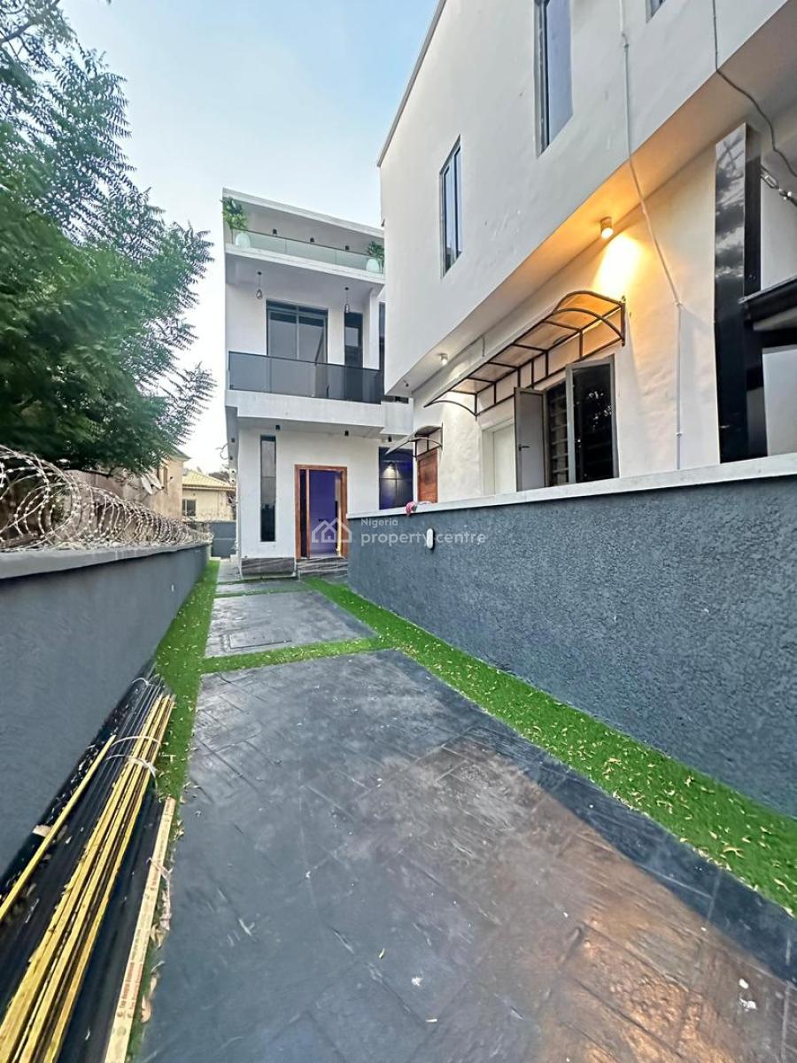 Nicely Built 4 Bedroom Fully Detached Duplex with Bq, Ajah, Lagos, Detached Duplex for Sale