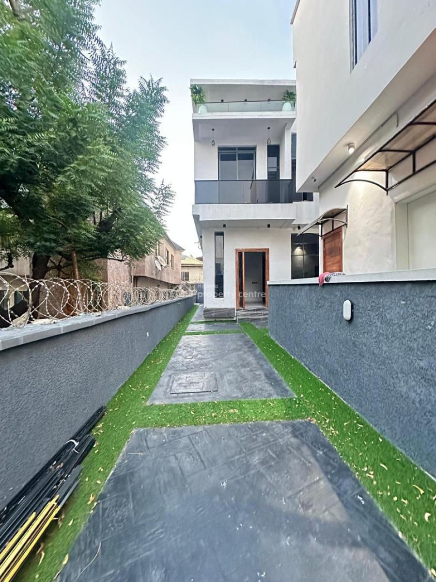 Nicely Built 4 Bedroom Fully Detached Duplex with Bq, Ajah, Lagos, Detached Duplex for Sale