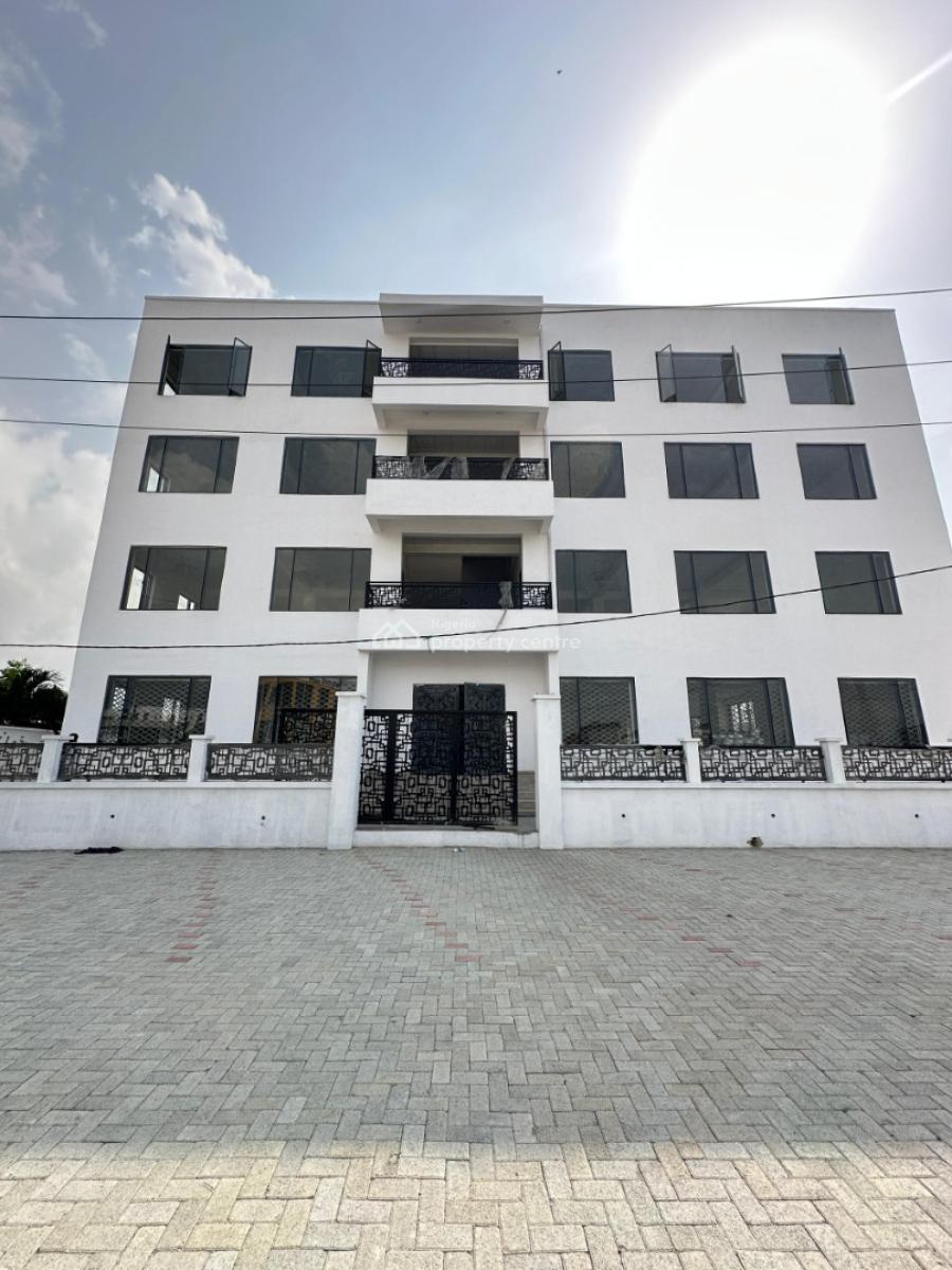 a Whole Commercial Building, Facing Lekki Epe Xpres & a Direct Link Coastal Road, Ikate, Lekki, Lagos, Commercial Property for Sale
