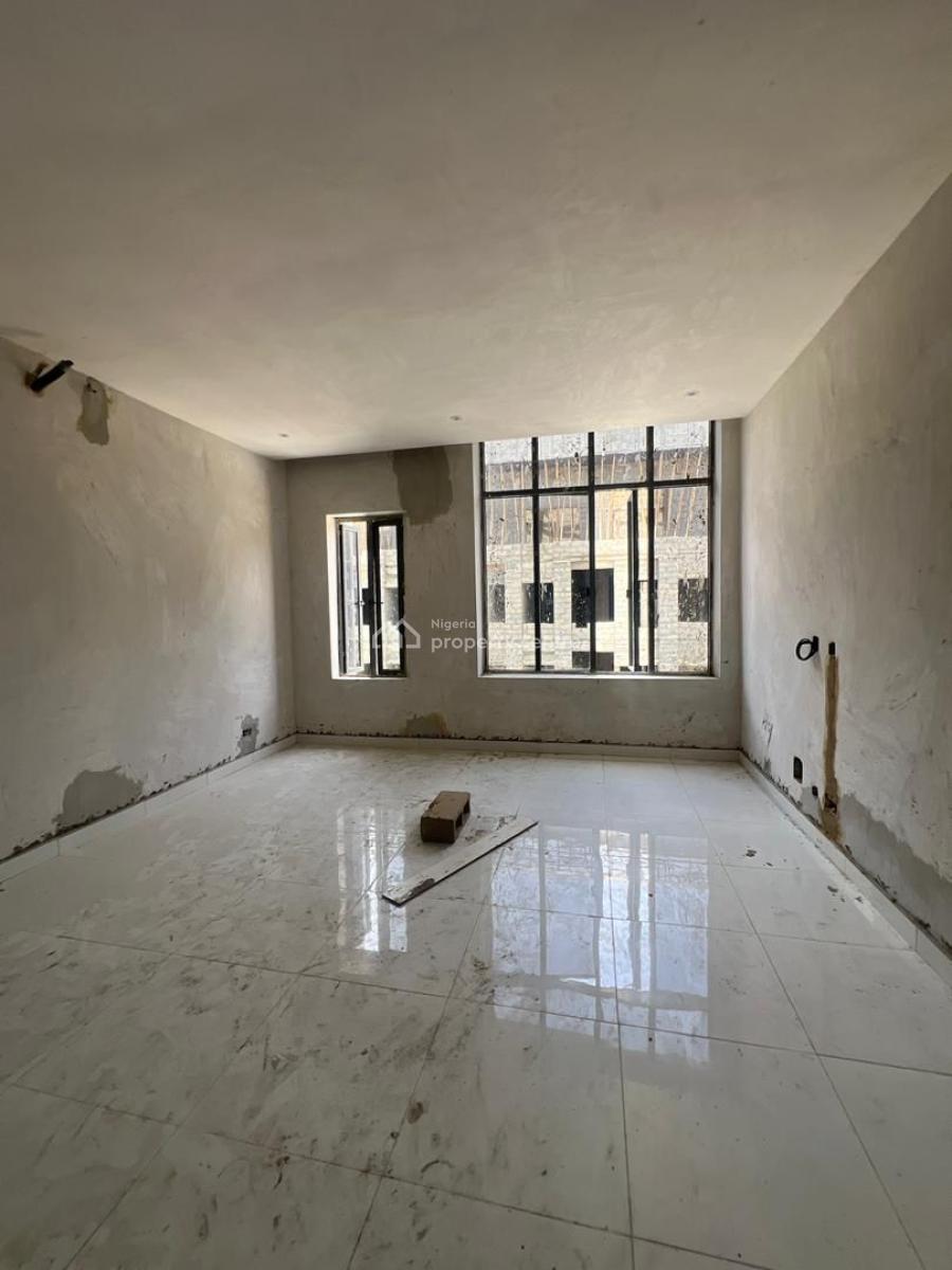 Excellent 4 Bedroom Terrace Duplex House + 1 Bq, Excellent 4 Bedroom Terrace Duplex House + 1 Bq, Lekki Phase 1, Lekki, Lagos, Terraced Duplex for Sale