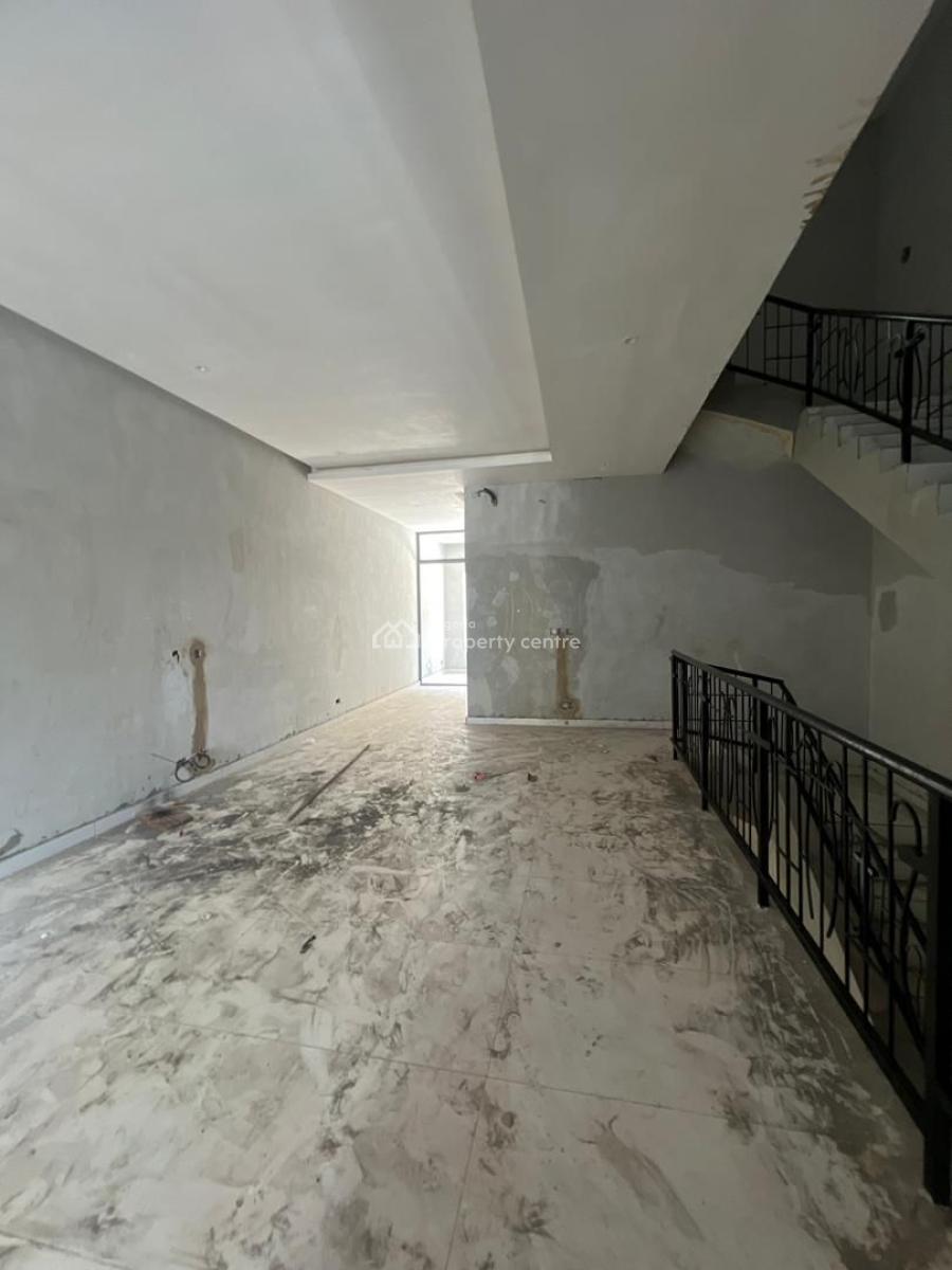 Excellent 4 Bedroom Terrace Duplex House + 1 Bq, Excellent 4 Bedroom Terrace Duplex House + 1 Bq, Lekki Phase 1, Lekki, Lagos, Terraced Duplex for Sale