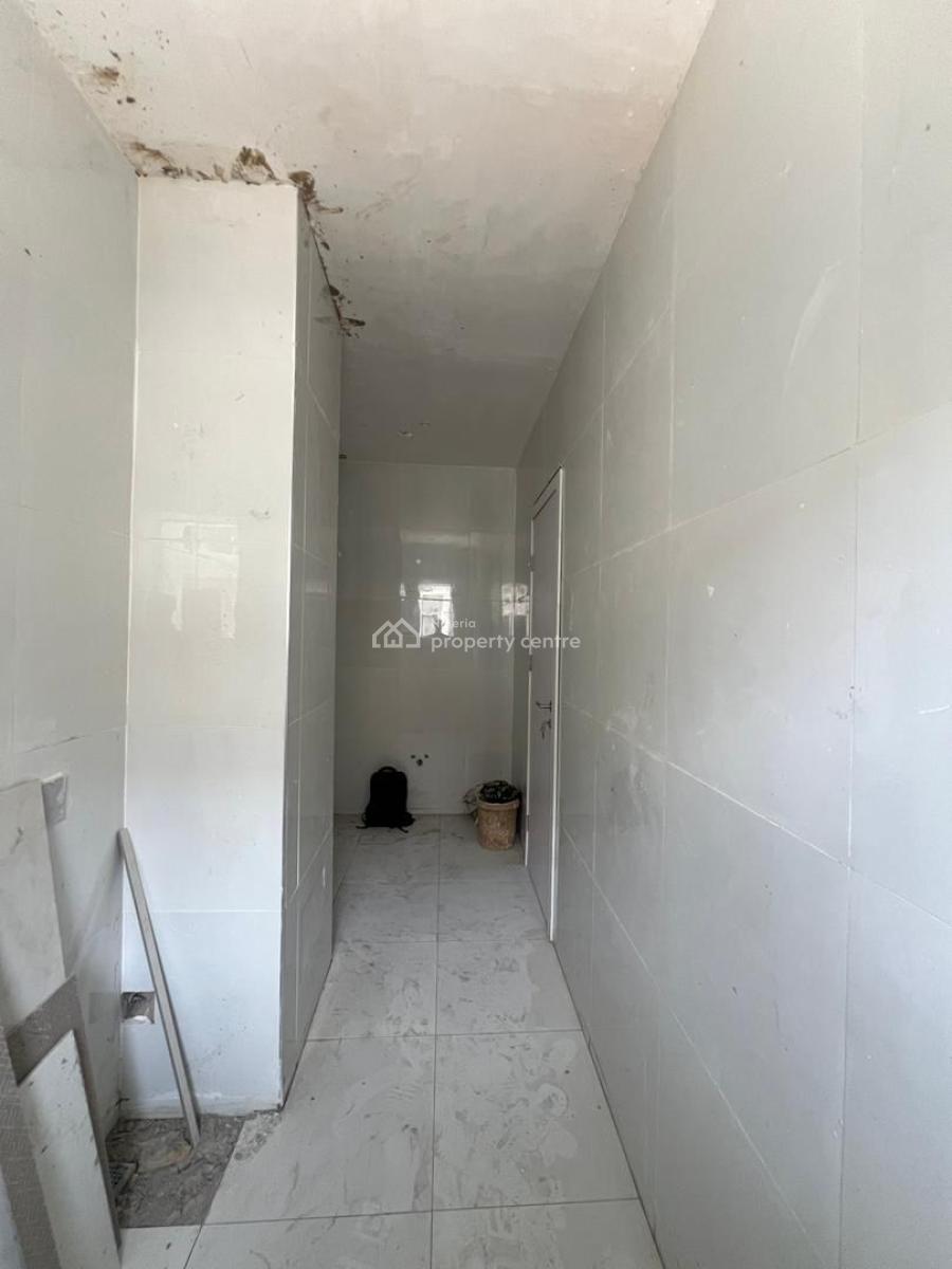 Excellent 4 Bedroom Terrace Duplex House + 1 Bq, Excellent 4 Bedroom Terrace Duplex House + 1 Bq, Lekki Phase 1, Lekki, Lagos, Terraced Duplex for Sale