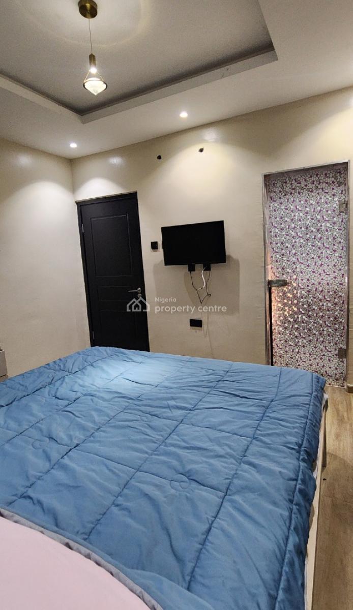 2 Bedroom Apartment, Elepe Royal Estate Aga Ikorodu Lagos, Ikorodu, Lagos, Flat / Apartment Short Let