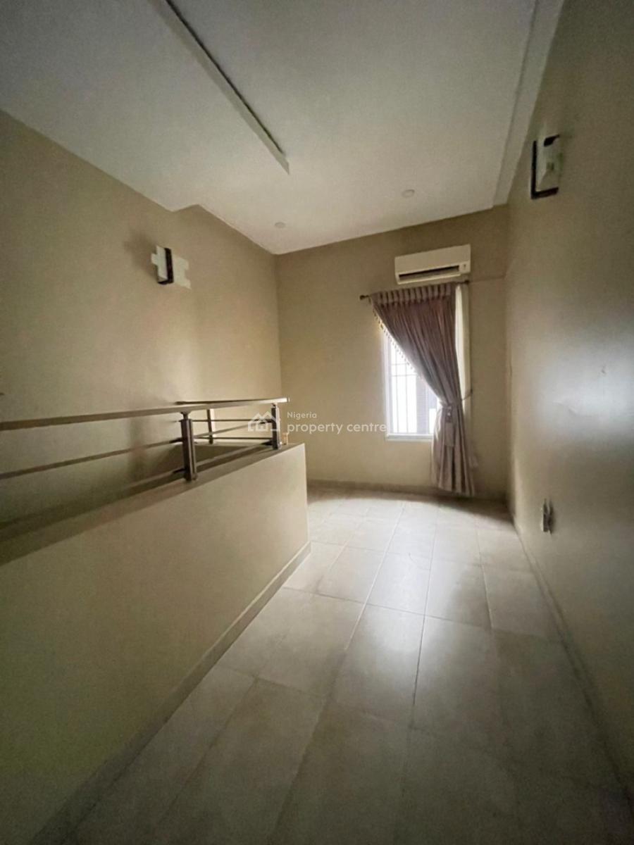 4 Bedroom Terrace Duplex, Banana Island, Ikoyi, Lagos, Terraced Duplex for Sale