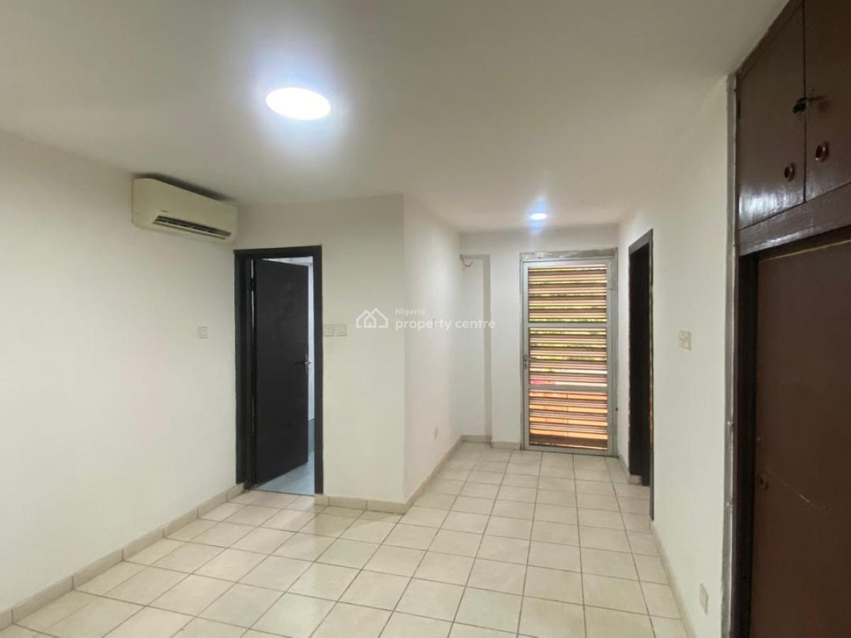a 4 Bedroom Flat, Victoria Island (vi), Lagos, Office Space for Rent