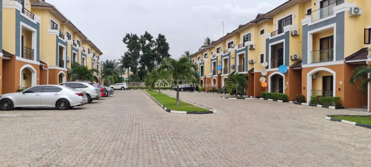4 Bedroom Cornerpiece Terrace with Bq, Ikeja Gra, Ikeja, Lagos, Terraced Duplex for Sale
