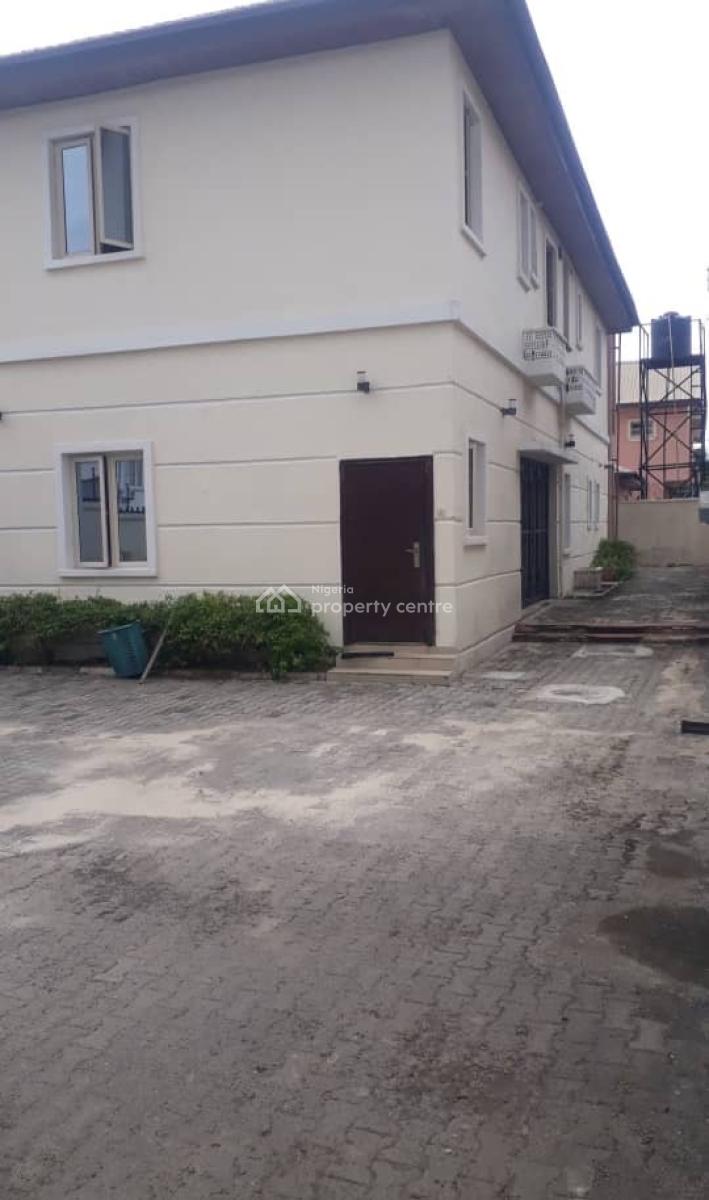 Multiple Units Property Comprising of 3 Bedroom, 2 Bedrooms and 1 Bedroom, Omorinre Johnson Street, Lekki Phase 1, Lekki, Lagos, Detached Duplex for Rent